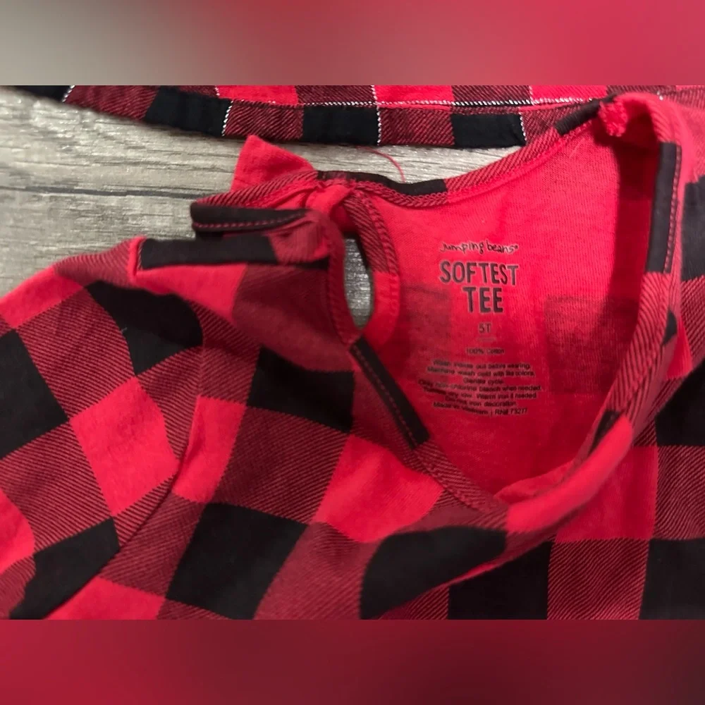 Red and Black Plaid‎ Long Sleeve Tops